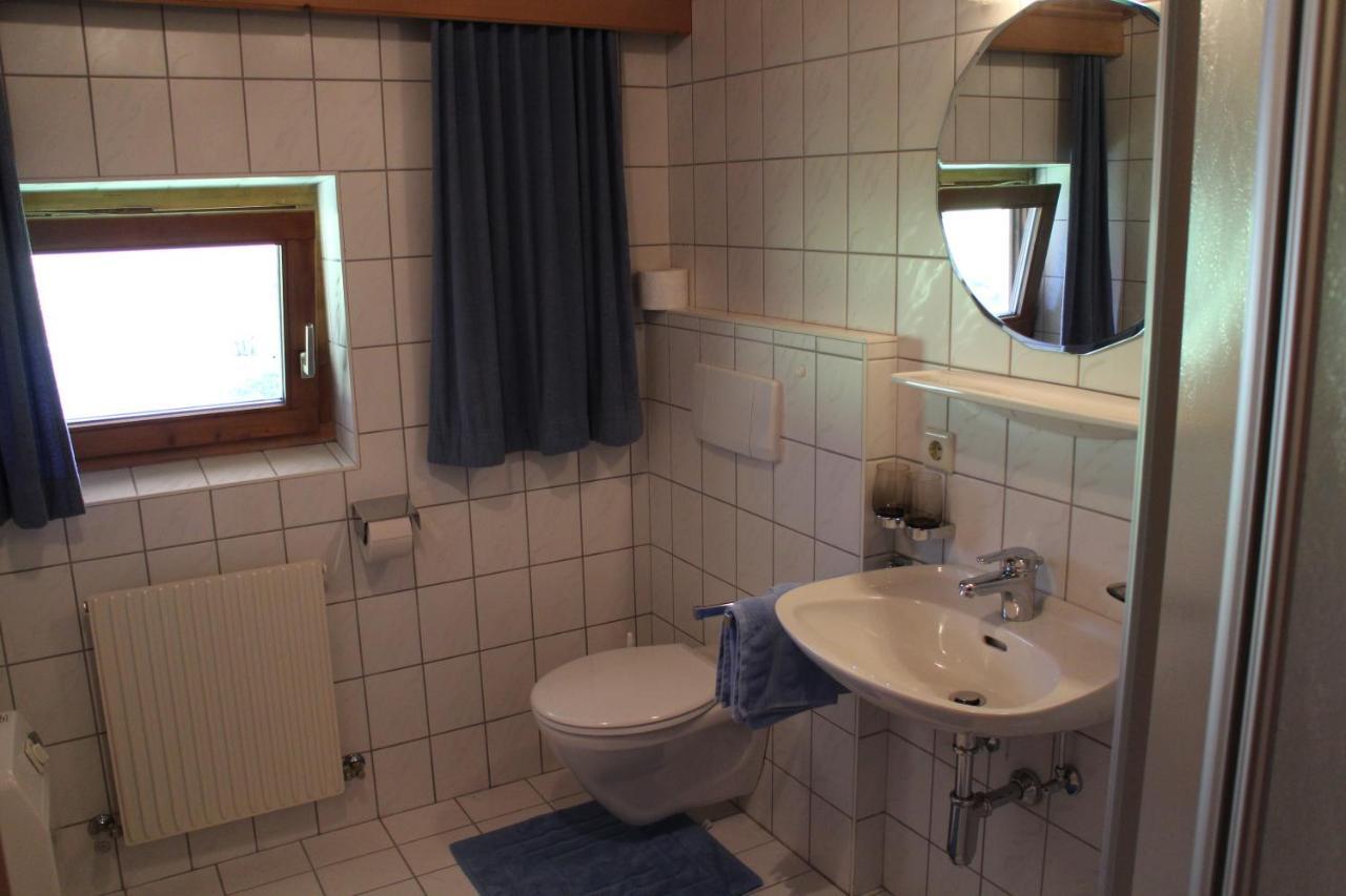 Haus Thaler Apartamento Obsteig Quarto foto