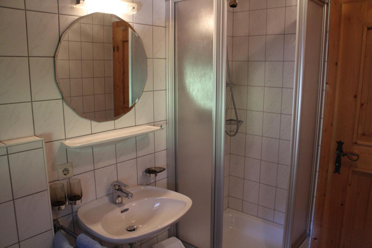 Haus Thaler Apartamento Obsteig Quarto foto